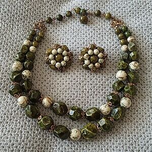 Vintage MCM Green and Gold Lucite Beaded Choker Necklace and Earring Set